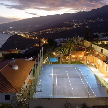 Villa One & Only Sports And Relax Heated Pool By Eden *
