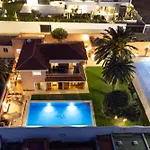 One & Only Sports And Relax By Eden Villa Tabaiba